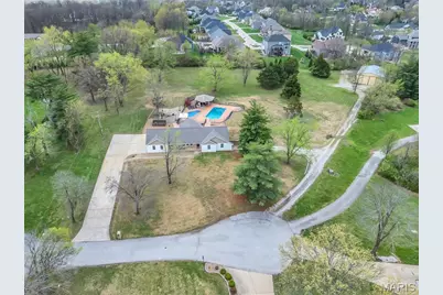 21 Oak Knoll Drive, Saint Charles, MO 63304 - Photo 31