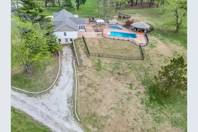 21 Oak Knoll Drive, Saint Charles, MO 63304 - Photo 27