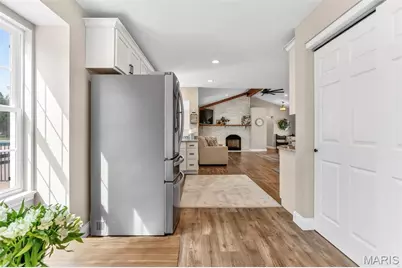 21 Oak Knoll Drive, Saint Charles, MO 63304 - Photo 49