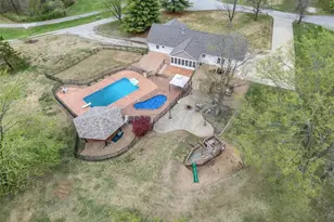 21 Oak Knoll Dr, Saint Charles, MO 63304 - Photo 25