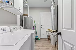 3153 Crystal Cir Dr, High Ridge, MO 63049 - Photo 17