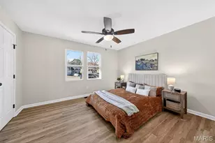 370 Marywood Ct, Ballwin, MO 63021 - Photo 5