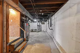 7790 Folk Ave, Maplewood, MO 63143 - Photo 17