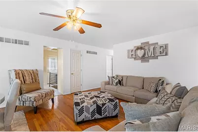 704 Village Square Drive, Hazelwood, MO 63042 - Photo 3