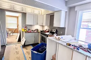 6408 Oleatha Ave, Saint Louis, MO 63139 - Photo 7