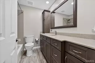 110 Wildwood Ct, Saint Charles, MO 63303 - Photo 13