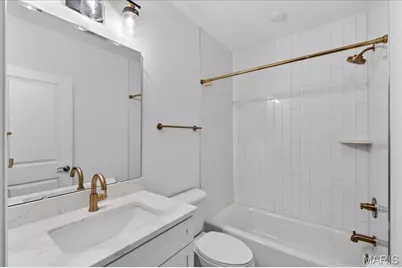 14702 Schoettler Grove Court, Chesterfield, MO 63017 - Photo 21