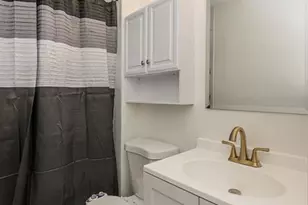 449 Madrina Ct, Ballwin, MO 63021 - Photo 23