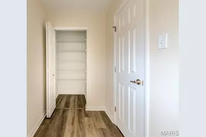 1169 Rue La Ville Walk #1169, Creve Coeur, MO 63141 - Photo 11