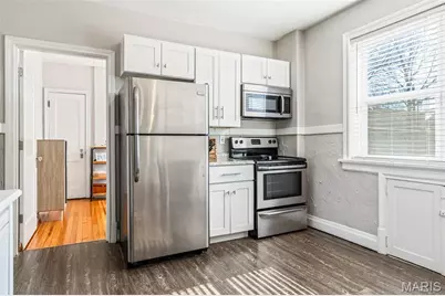 1210 S Newstead Avenue, Saint Louis, MO 63110 - Photo 15