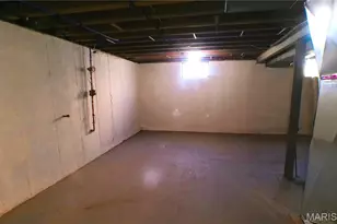 338 Lancashire Rd, Saint Louis, MO 63137 - Photo 15