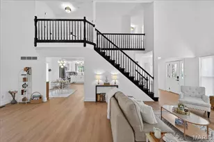 5039 Amber Pl Dr, Saint Louis, MO 63128 - Photo 9