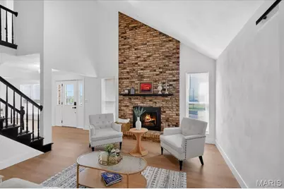 5039 Amber Place Drive, Saint Louis, MO 63128 - Photo 11