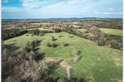 5262 Pinkston, Saint Genevieve, MO 63670 - Photo 17