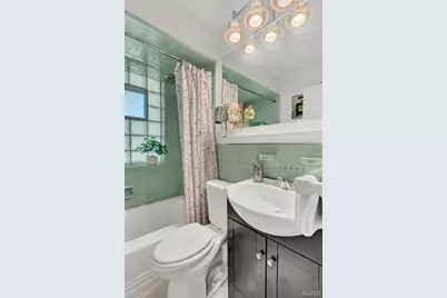 10307 Seaton Drive, Saint Louis, MO 63137 - Photo 13