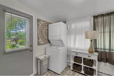 10307 Seaton Drive, Saint Louis, MO 63137 - Photo 19