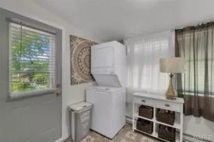 10307 Seaton Dr, Saint Louis, MO 63137 - Photo 19