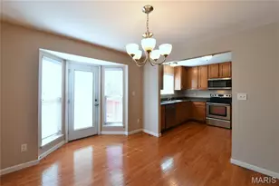 1712 Preston Centre Dr, Fenton, MO 63026 - Photo 11