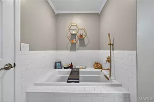 201 King Dr, Saint Charles, MO 63303 - Photo 37