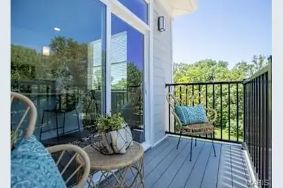 226 E Lockwood Avenue #208, Saint Louis, MO 63119 - Photo 17