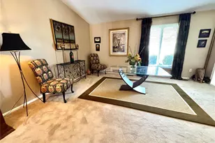15446 Grantley Dr, Chesterfield, MO 63017 - Photo 19