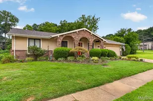 15446 Grantley Dr, Chesterfield, MO 63017 - Photo 3