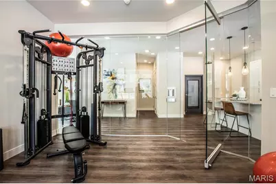 226 E Lockwood Avenue #305, Saint Louis, MO 63119 - Photo 7