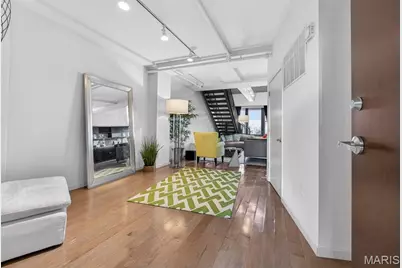 915 Olive Street #1605, Saint Louis, MO 63101 - Photo 11