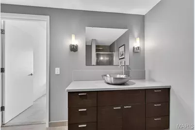 915 Olive Street #1605, Saint Louis, MO 63101 - Photo 21