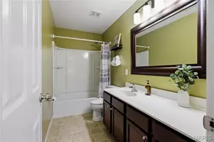 9923 Vicksburg Siege Ct, Saint Louis, MO 63123 - Photo 21