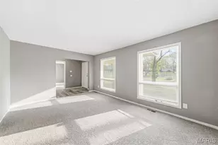 11901 Rosevalley Ln, Saint Louis, MO 63138 - Photo 7