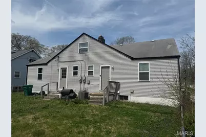 916 Murcia Street, Saint Louis, MO 63138 - Photo 3