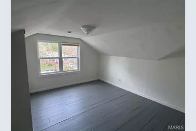 916 Murcia Street, Saint Louis, MO 63138 - Photo 9