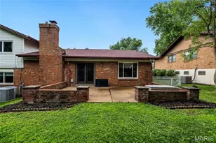 334 Dungate Dr, Chesterfield, MO 63017 - Photo 31
