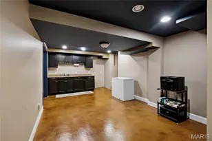334 Dungate Dr, Chesterfield, MO 63017 - Photo 25