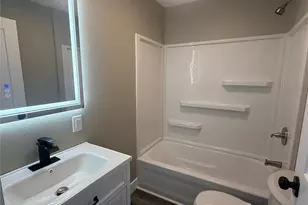 1917 Stuart St, Hannibal, MO 63401 - Photo 11