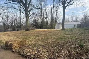 1917 Stuart St, Hannibal, MO 63401 - Photo 23