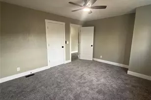 1917 Stuart St, Hannibal, MO 63401 - Photo 13