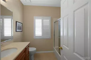 845 Wellesley Pl Dr, Chesterfield, MO 63017 - Photo 13