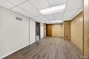 1100 Keeven Ln, Florissant, MO 63031 - Photo 45