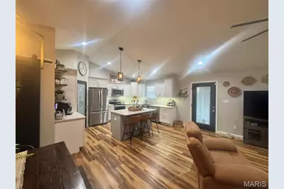 1209 Boone Court, Farmington, MO 63640 - Photo 3