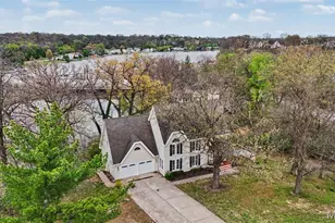 3 Oak Bluff Dr, Lake Saint Louis, MO 63367 - Photo 5