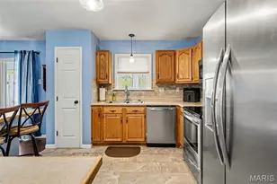 18 Muir St, Eureka, MO 63025 - Photo 13