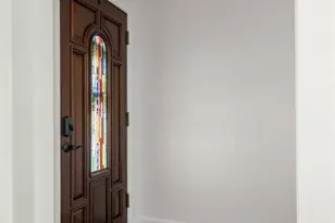 6027 Guilford Pl, Saint Louis, MO 63109 - Photo 3