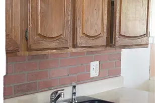 10804 Linnell Dr, Saint Louis, MO 63136 - Photo 5