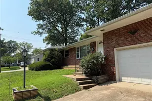 9091 Patrick Dr, Saint John, MO 63114 - Photo 3