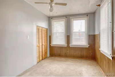 4154 Schiller Place, Saint Louis, MO 63116 - Photo 9