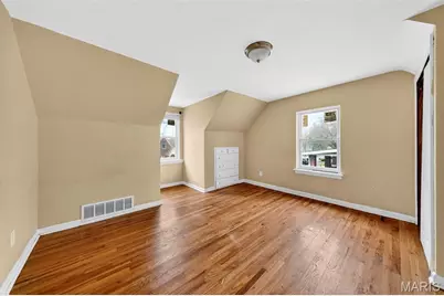 7245 Saint Andrews Place, Normandy, MO 63121 - Photo 23