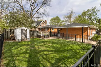 3445 Ivanhoe Avenue, Saint Louis, MO 63139 - Photo 17
