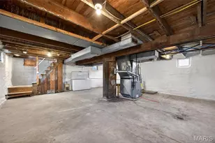 1525 N 4th St, Saint Charles, MO 63301 - Photo 35